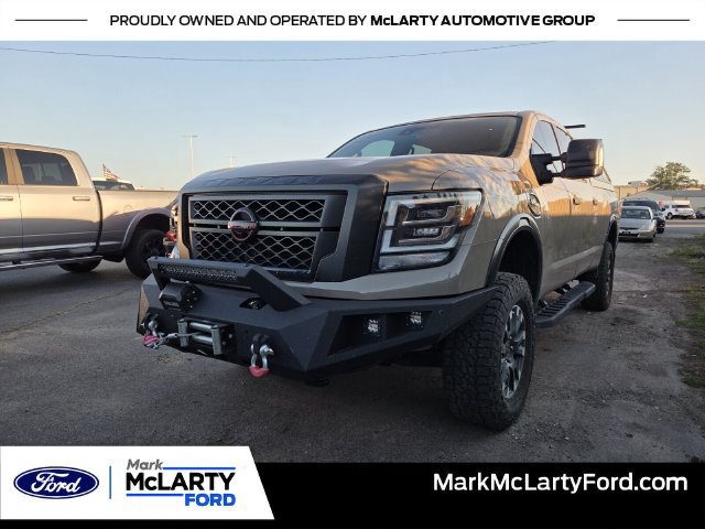 Used 2024 Nissan Titan PRO-4X w/ Pro-4x Convenience Package