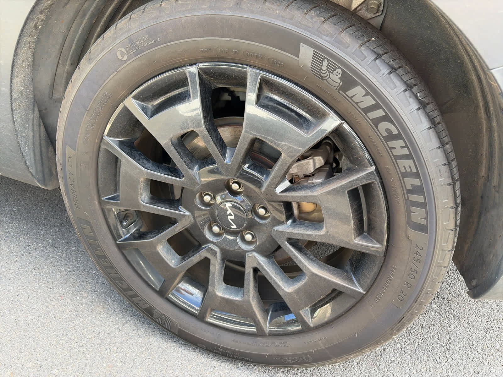 Used 2022 Kia Telluride SX w/ SX Prestige Package AWD/4WD image 22