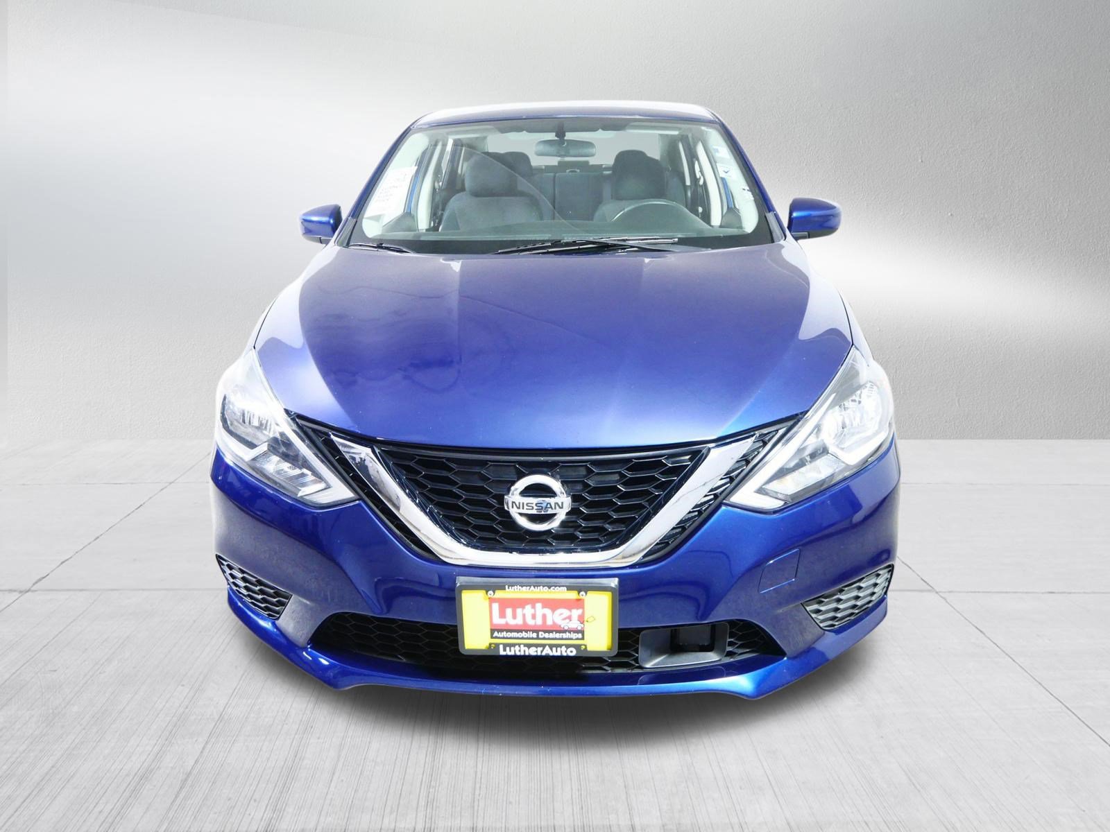 Used 2019 Nissan Sentra S FWD image 2