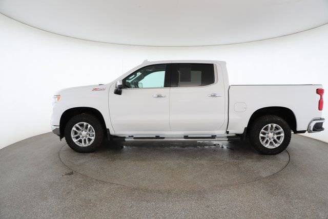 Used 2025 Chevrolet Silverado 1500 LTZ w/ Z71 Off-Road Package image 6