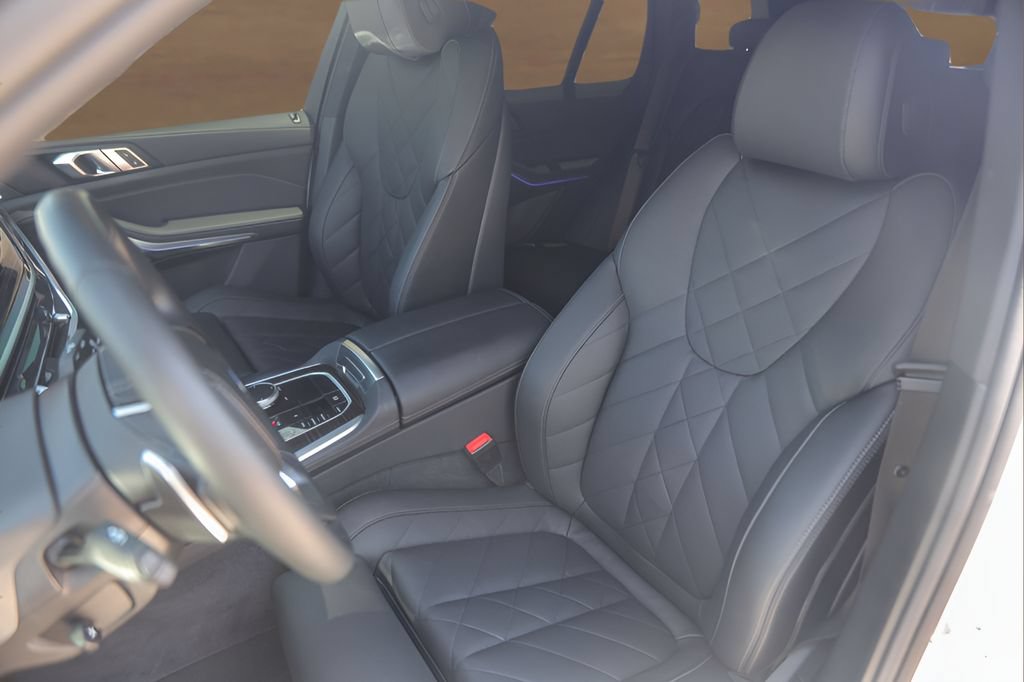 Used 2026 BMW X5 sDrive40i w/ Parking Assistance Package RWD image 7