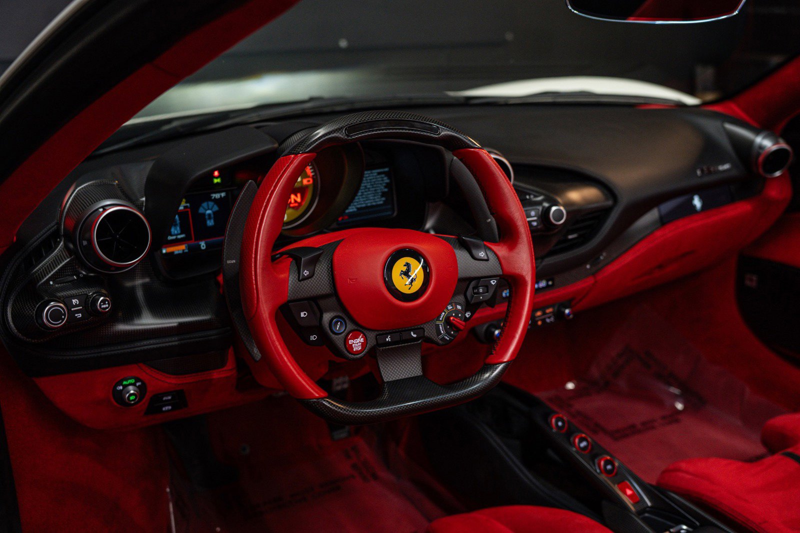 Used 2022 Ferrari F8 Tributo RWD image 7