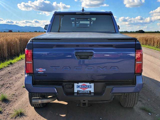 Used 2025 Toyota Tacoma TRD Sport w/ TRD Sport Premium Package image 5