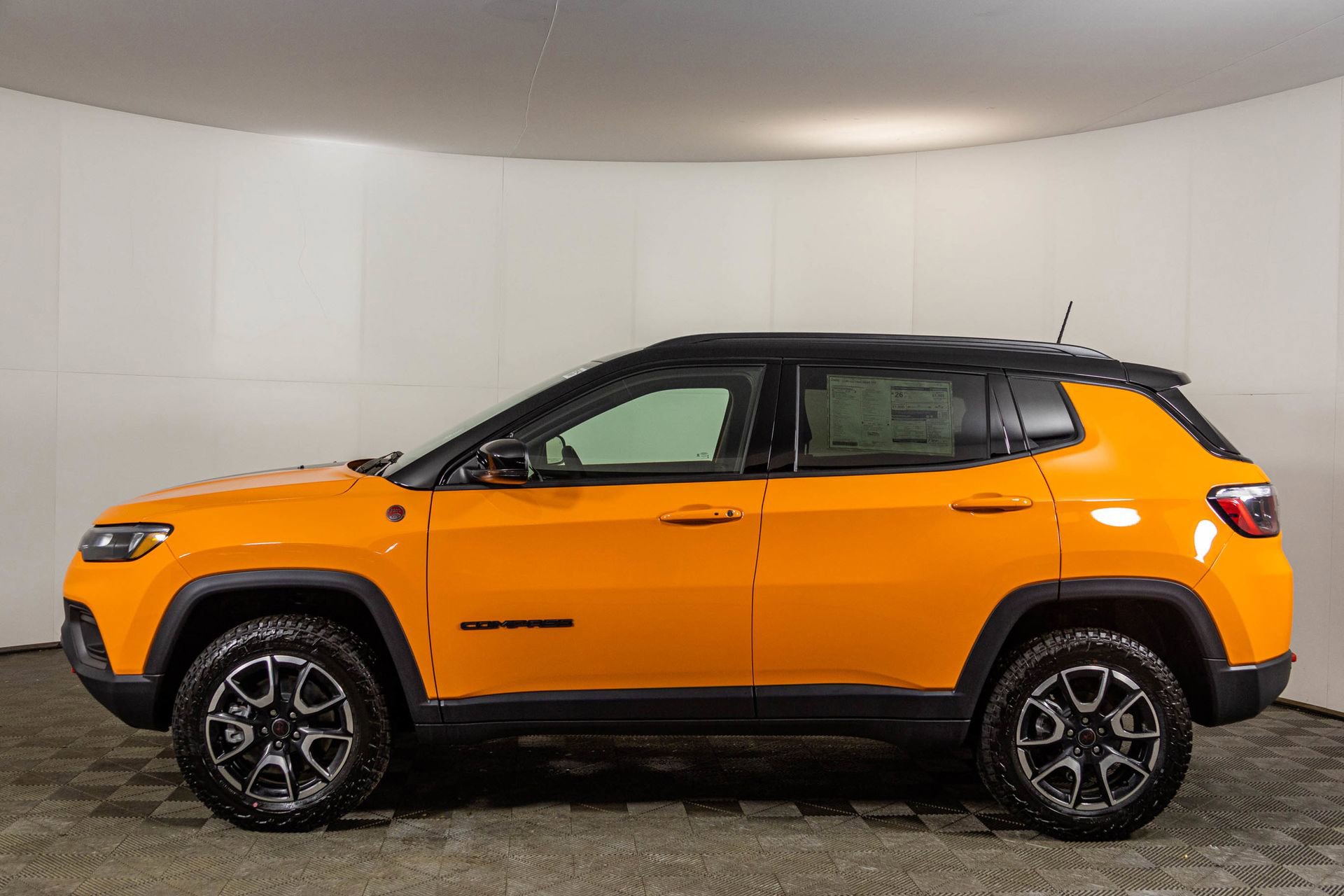 New 2026 Jeep Compass Trailhawk image 19