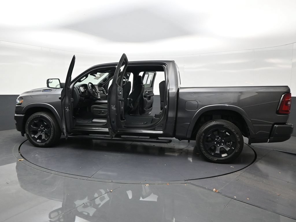 Used 2025 RAM 1500 Big Horn RWD image 27