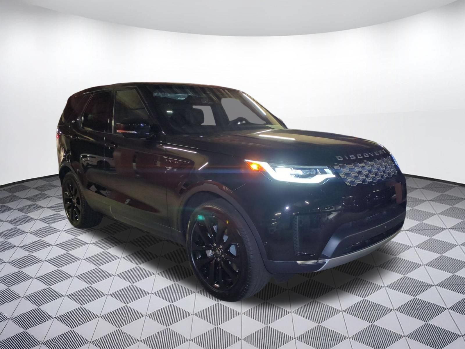 New 2026 Land Rover Discovery S AWD/4WD image 7