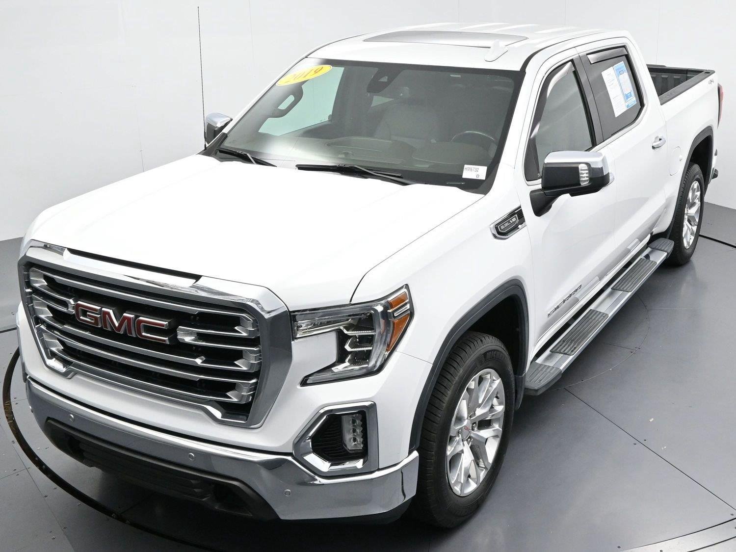 Used 2019 GMC Sierra 1500 SLT w/ SLT Premium Plus Package AWD/4WD image 43