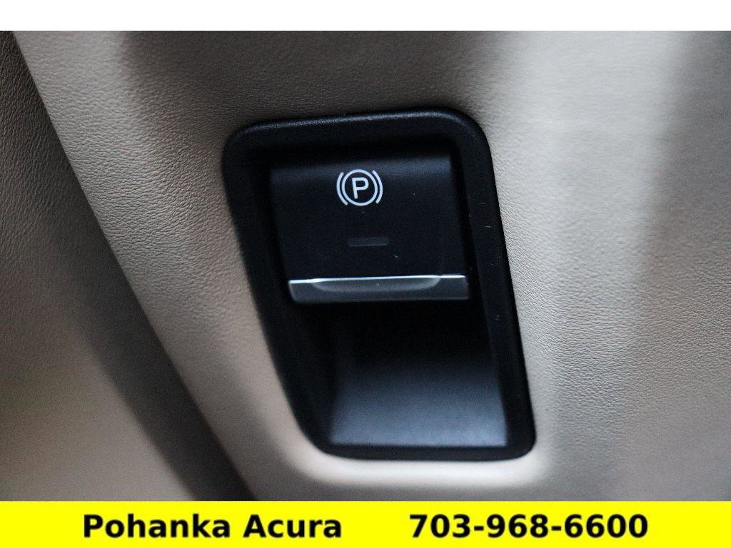 Used 2023 Acura MDX SH-AWD w/ Technology Package image 15