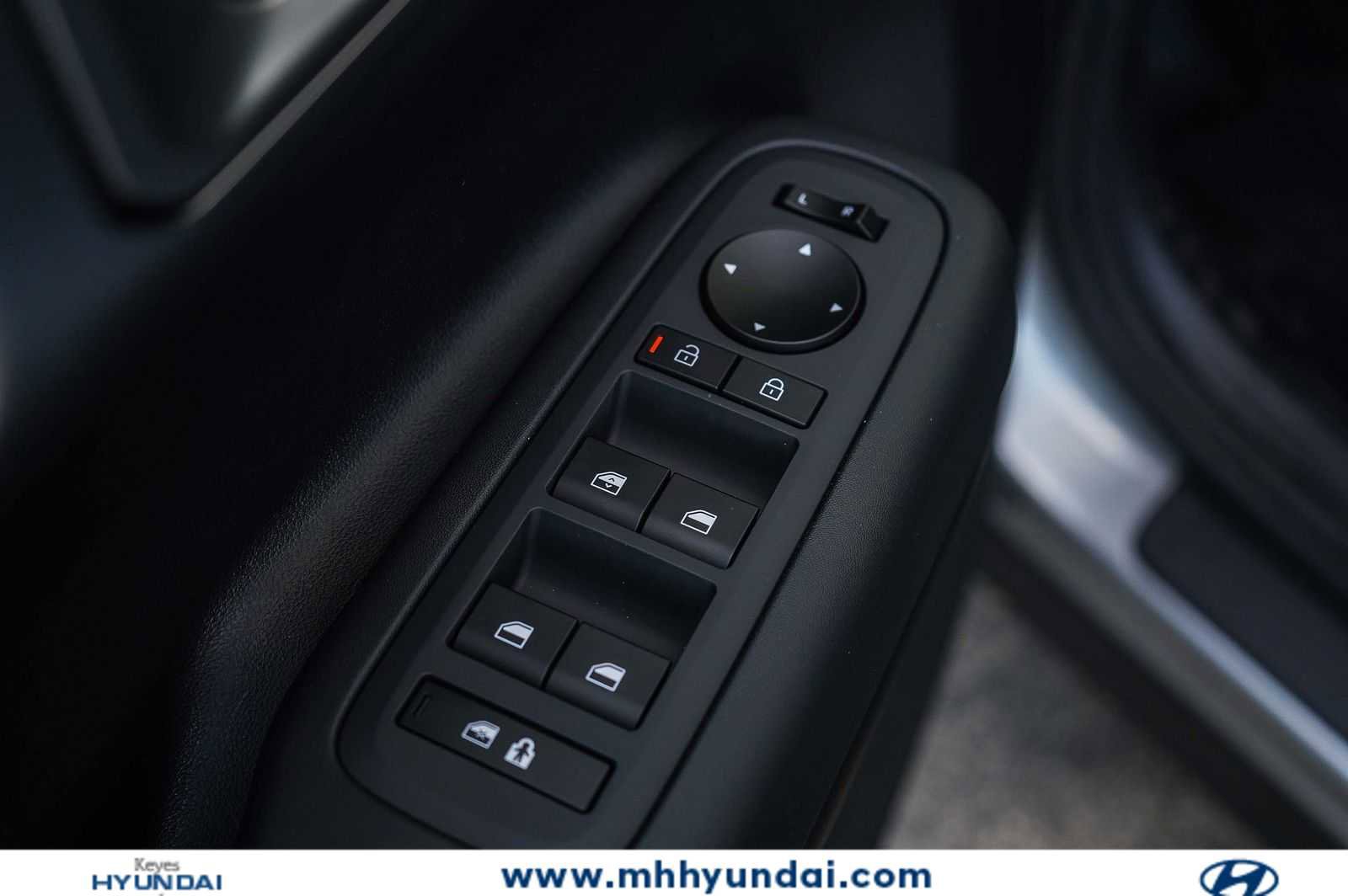 New 2026 Hyundai Santa Fe SE FWD image 21