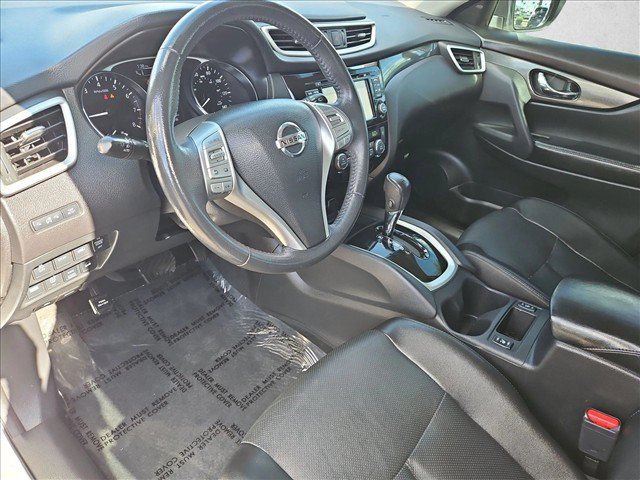 Used 2016 Nissan Rogue SL w/ SL Premium Package AWD/4WD image 13