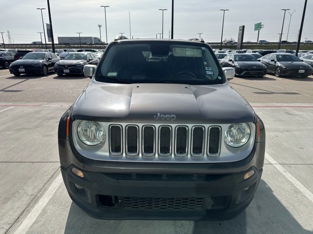 Used 2016 Jeep Renegade Limited image 3