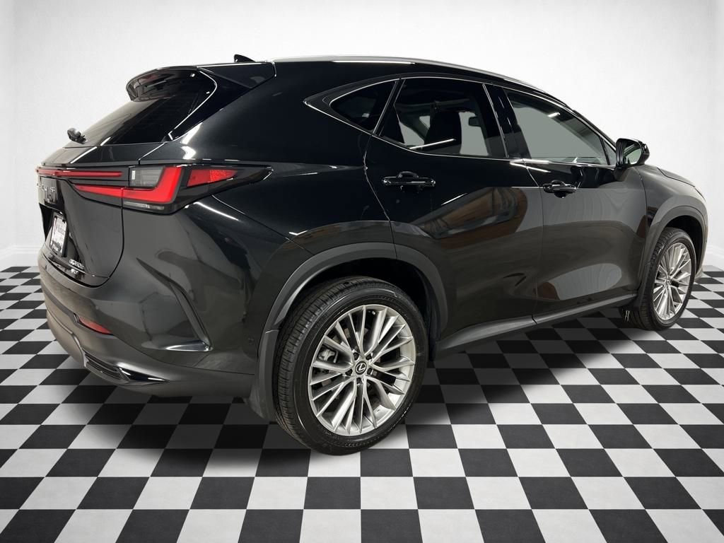 Used 2024 Lexus NX 350h AWD w/ Vision Package image 5