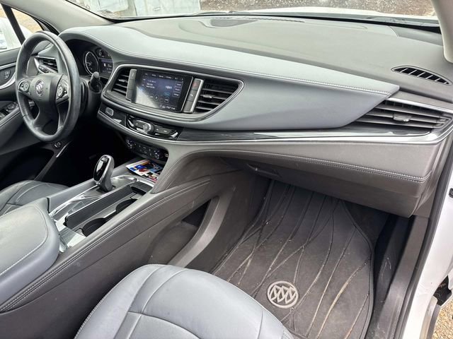 Used 2020 Buick Enclave Essence w/ Sound and Sites Package image 16
