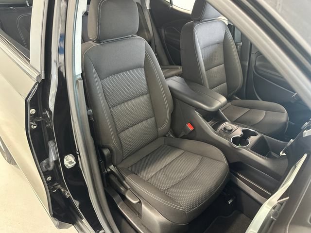 Used 2023 GMC Terrain SLE FWD image 33
