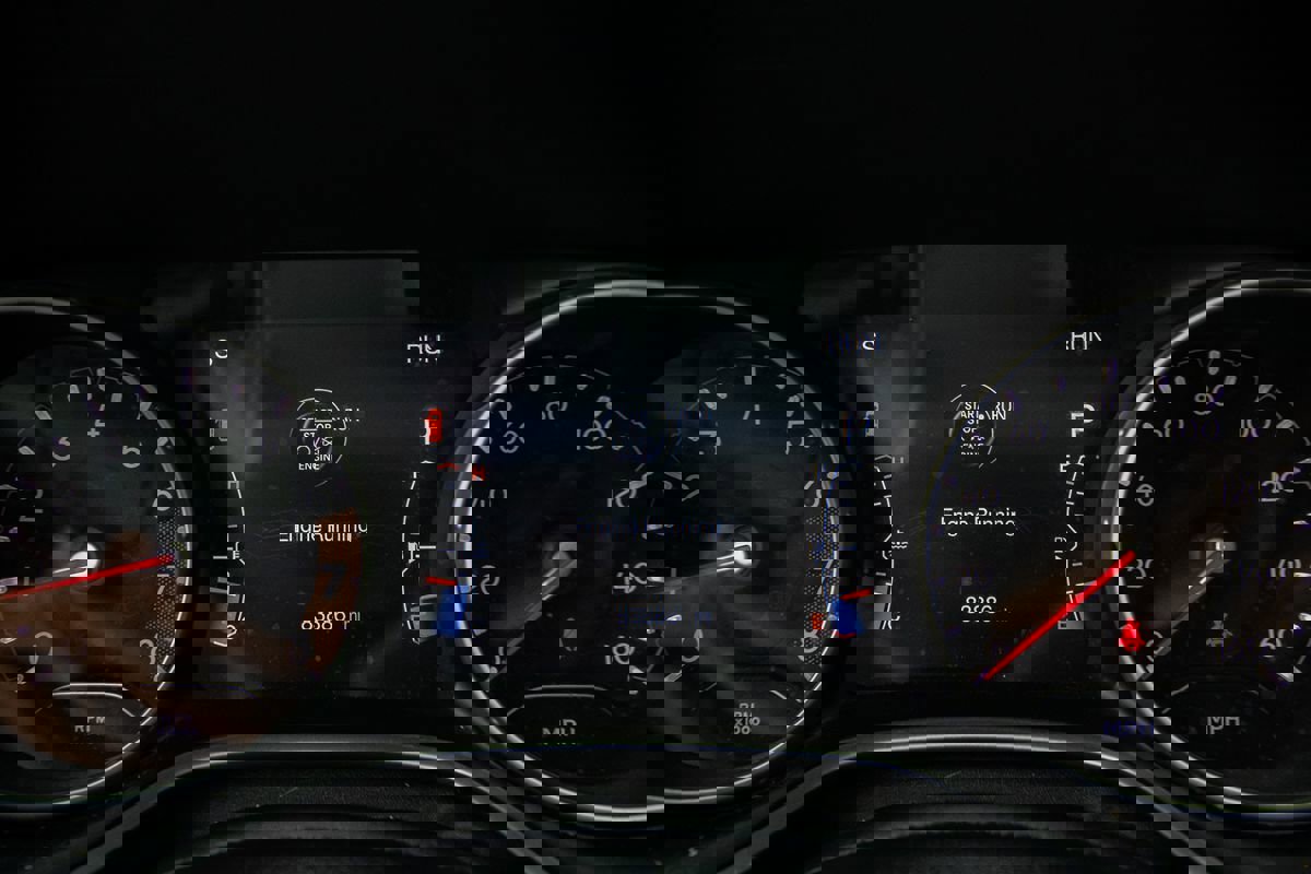 Used 2018 Jeep Compass Limited w/ Navigation Group image 16