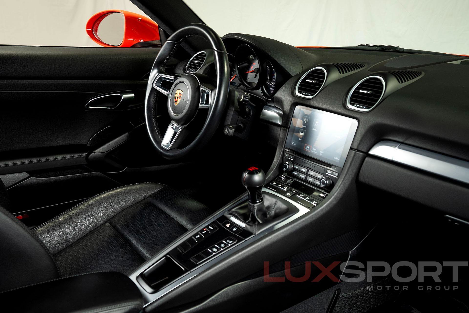Used 2018 Porsche 718 Cayman S image 59