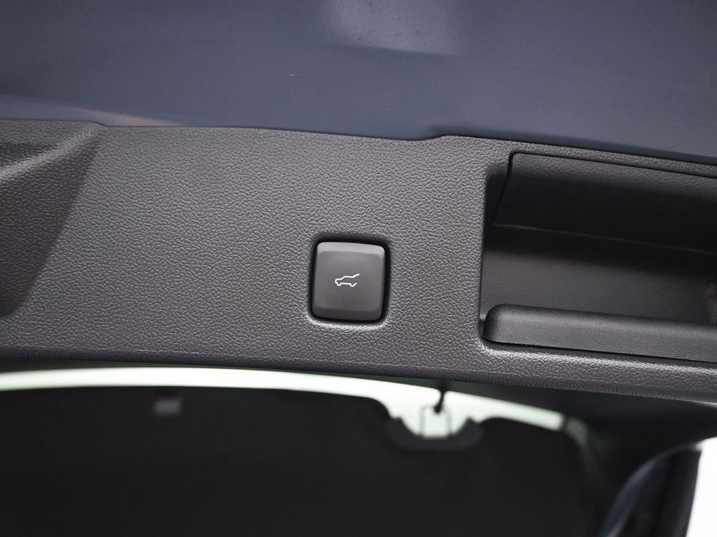 New 2025 Ford Escape SE w/ PHEV Premium Package image 27