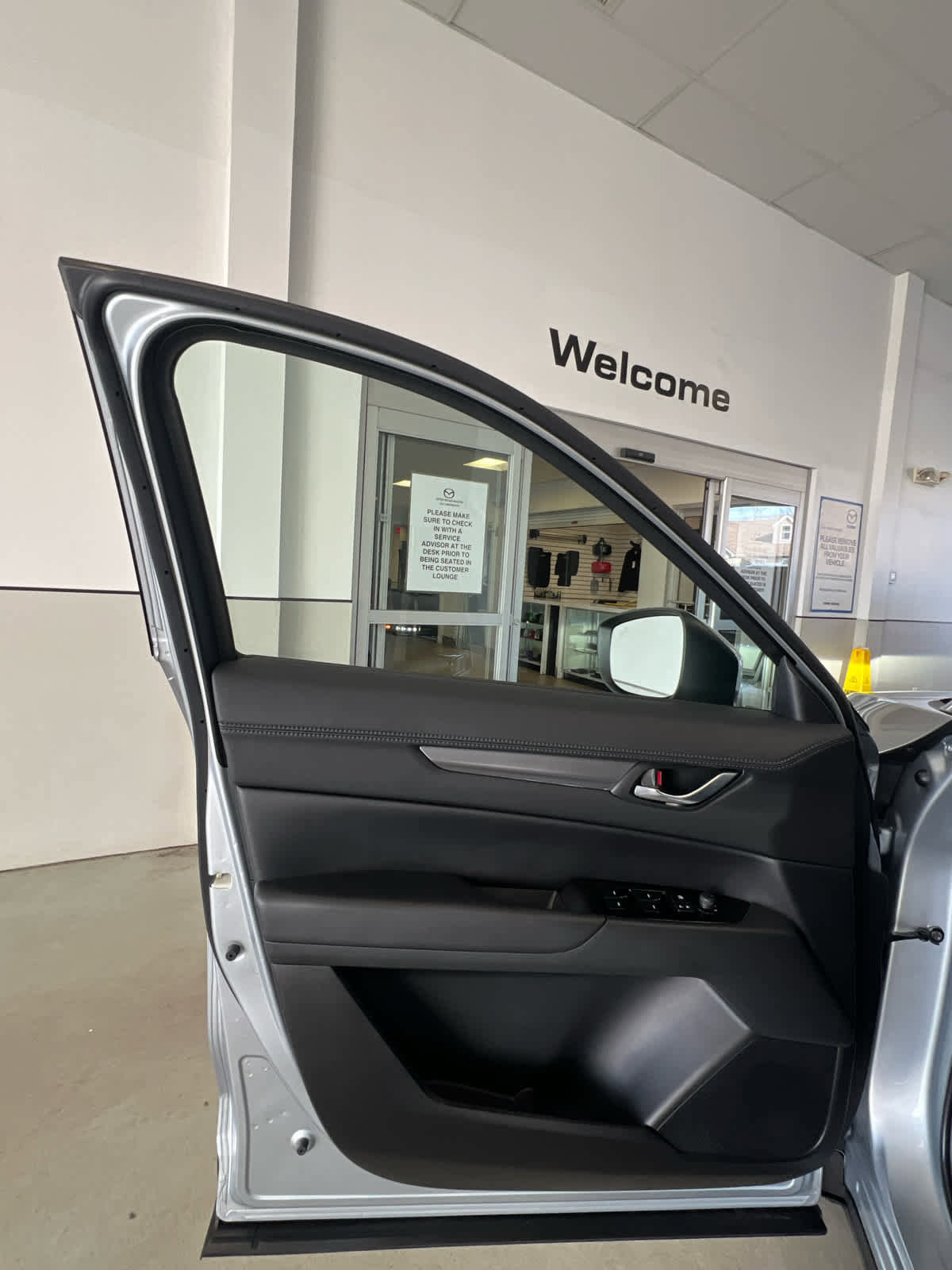 Certified 2023 MAZDA CX-5 AWD 2.5 S w/ Preferred Package image 11