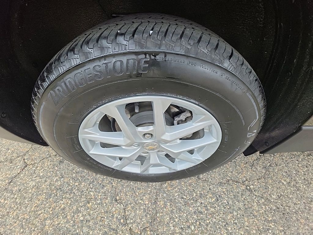 Used 2023 Chevrolet Equinox LT AWD/4WD image 33