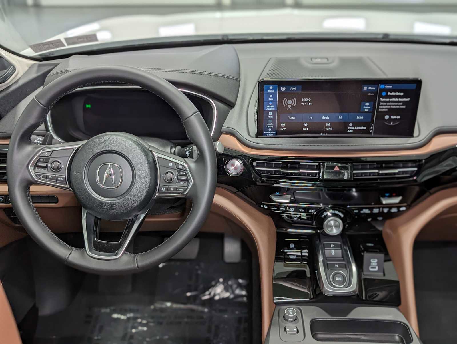 Certified 2025 Acura MDX SH-AWD w/ Technology Package image 5