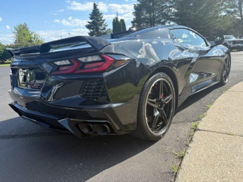 Used 2024 Chevrolet Corvette Stingray Premium Conv w/ Z51 Performance Package RWD image 6