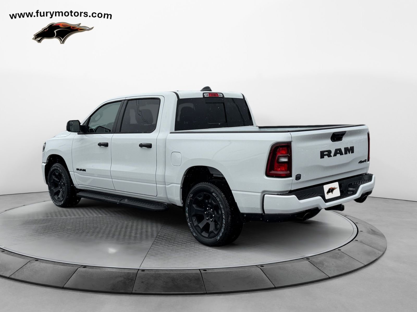 New 2026 RAM 1500 Express AWD/4WD image 5