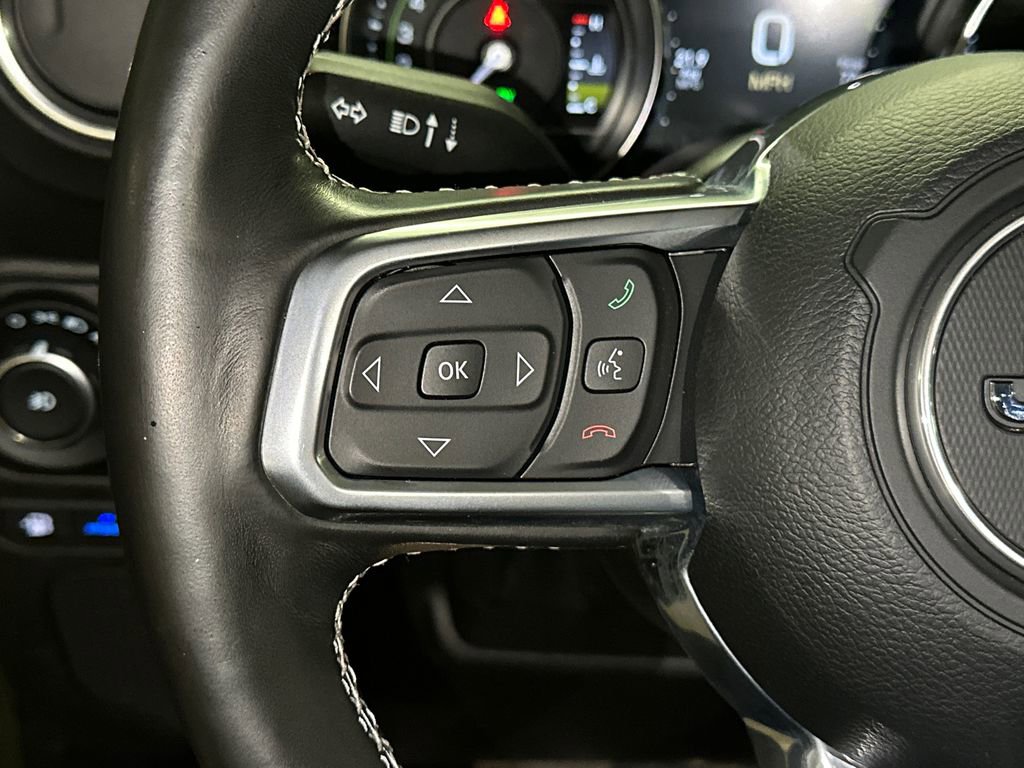 Used 2022 Jeep Wrangler Unlimited Sahara w/ Cold Weather Group AWD/4WD image 21
