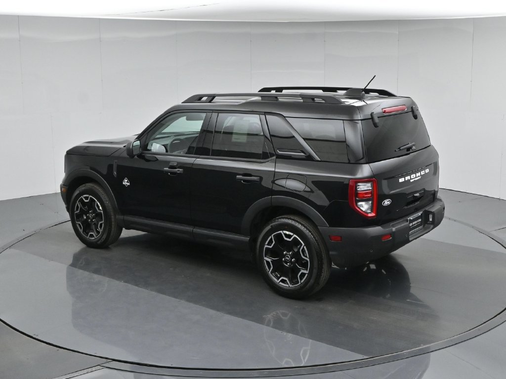 New 2026 Ford Bronco Sport Outer Banks w/ Outer Banks Tech Package+ AWD/4WD image 42