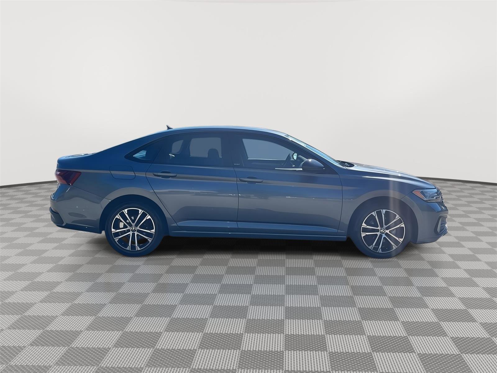 Used 2024 Volkswagen Jetta Sport FWD image 5