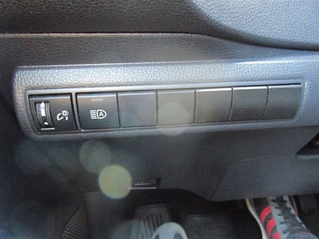 Used 2022 Toyota Corolla SE FWD image 27
