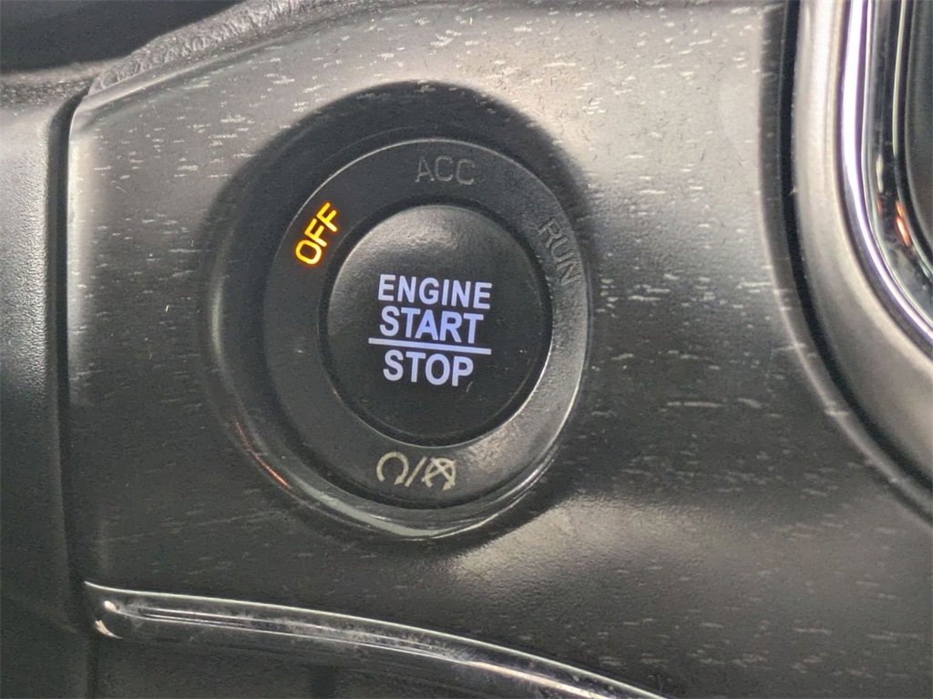 Certified 2018 Jeep Grand Cherokee Limited image 18