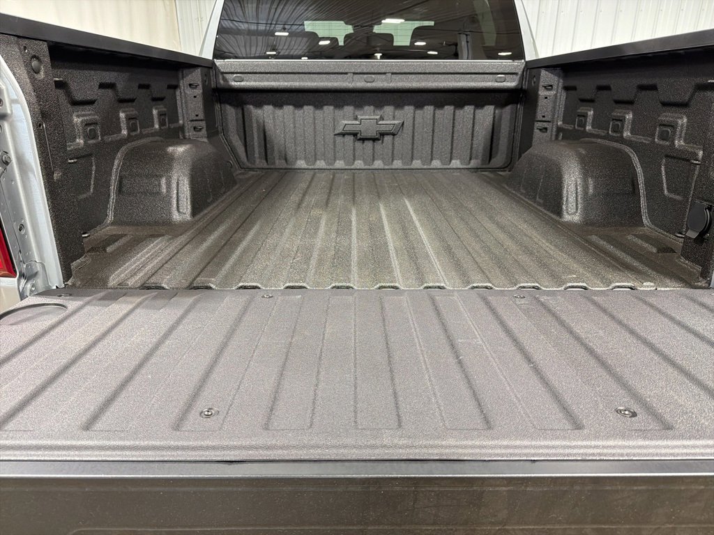 New 2026 Chevrolet Silverado 1500 LT Trail Boss w/ Dark Appearance Package image 8