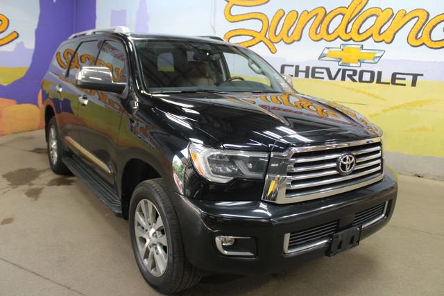 Used 2018 Toyota Sequoia Platinum AWD/4WD image 2