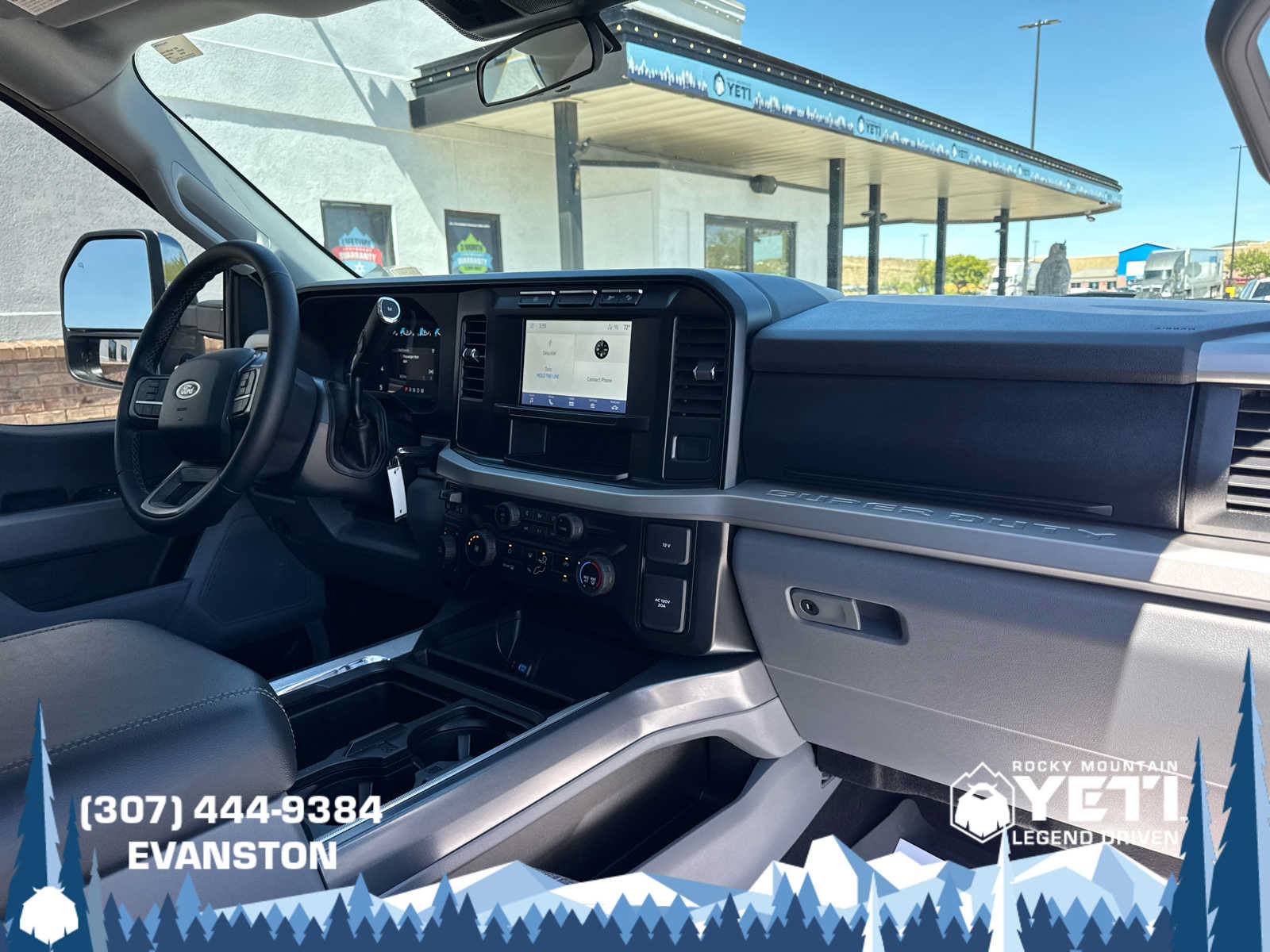 Used 2024 Ford F350 XLT w/ FX4 Off-Road Package AWD/4WD image 15