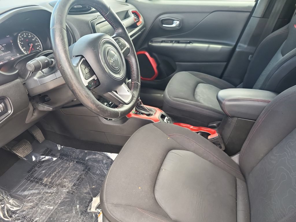 Used 2015 Jeep Renegade Trailhawk w/ Safety & Security Group I AWD/4WD image 12