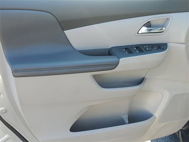 Used 2016 Honda Odyssey EX image 32