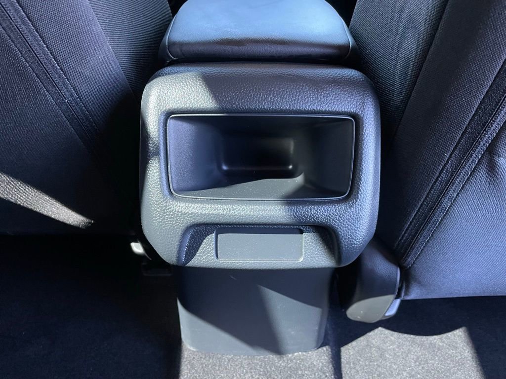 Certified 2025 Honda HR-V LX image 37