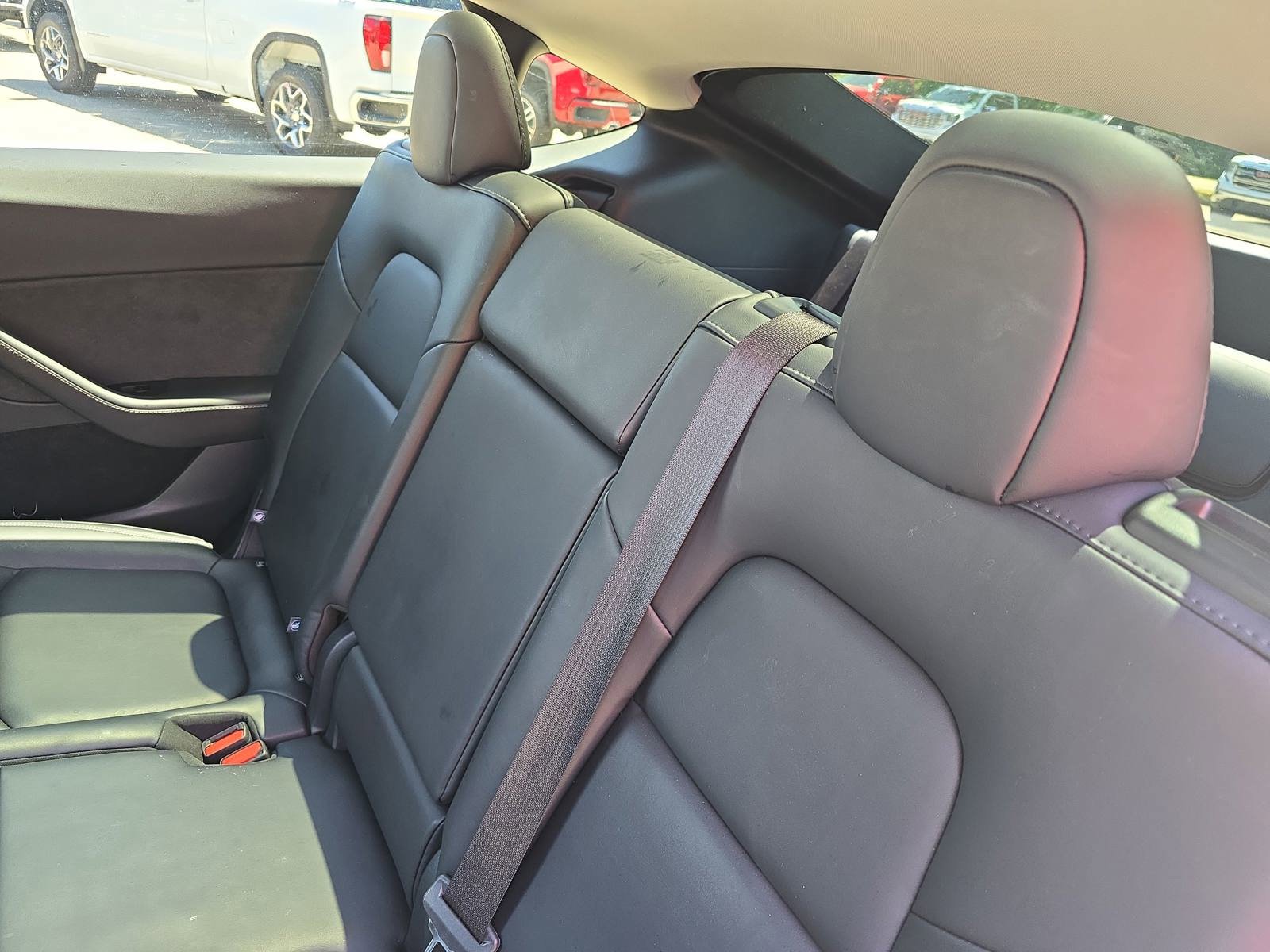 Used 2025 Tesla Model Y Long Range AWD/4WD image 14