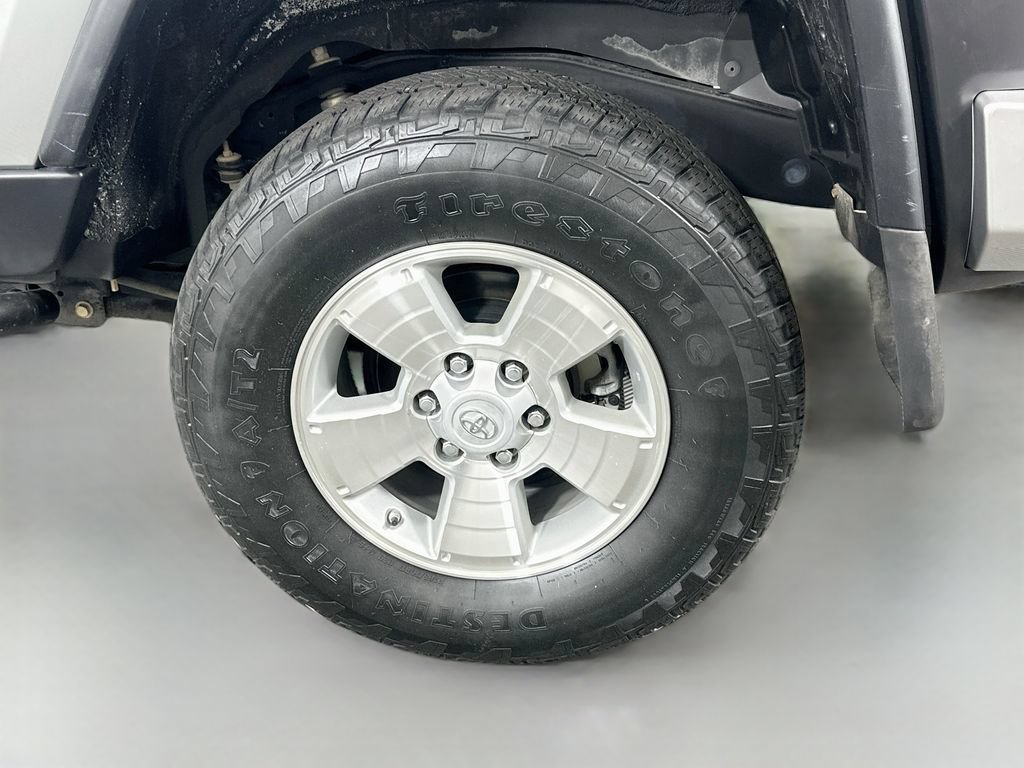 Used 2010 Toyota FJ Cruiser 4WD image 29