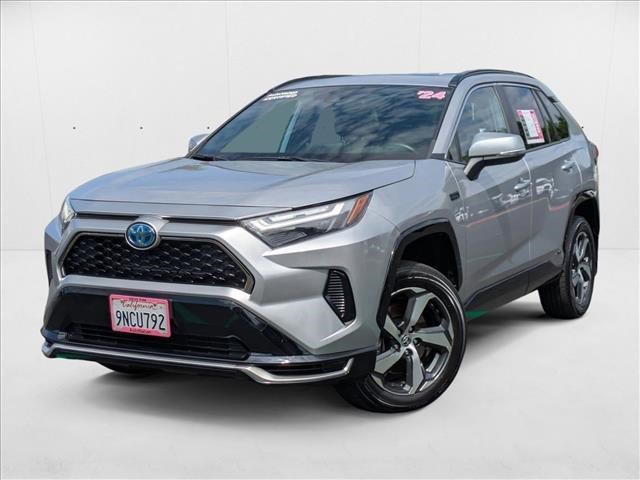 Used 2024 Toyota RAV4 SE