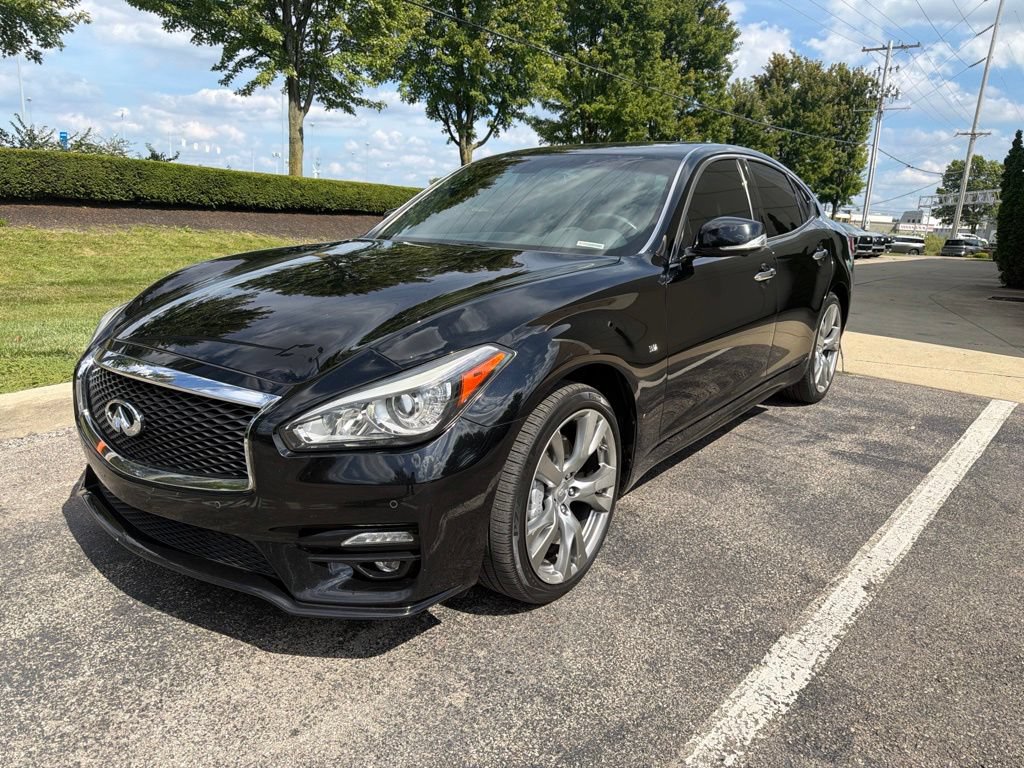 Used 2017 INFINITI Q70 3.7 w/ Sport Package
