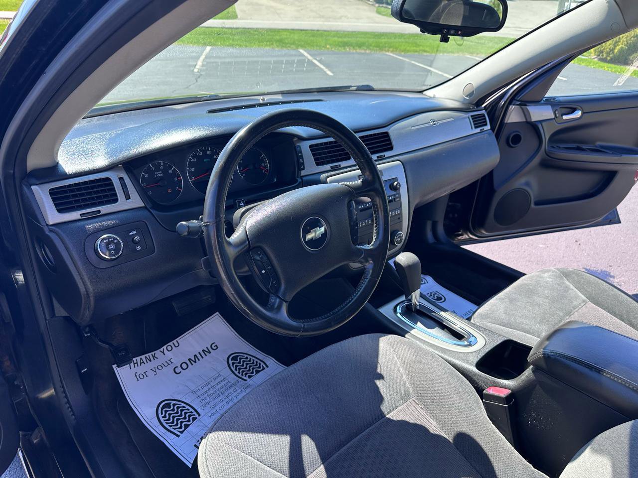 Used 2008 Chevrolet Impala LT FWD image 26