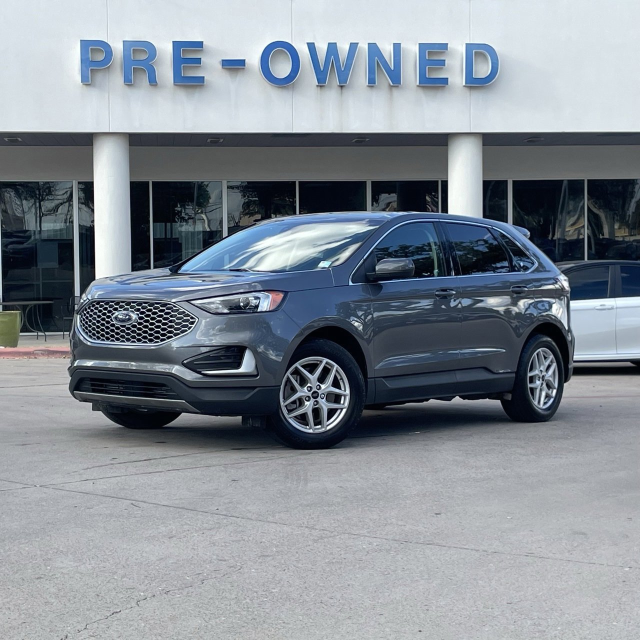 Used 2024 Ford Edge SEL