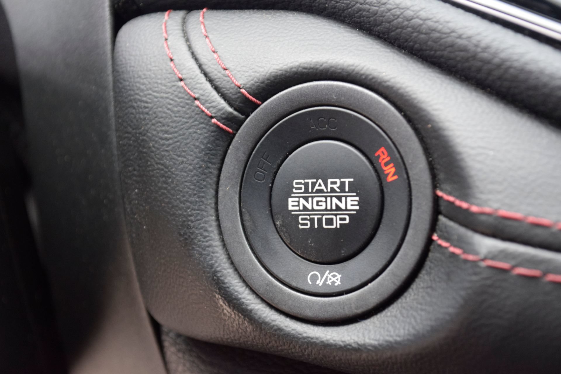Used 2021 Dodge Durango R/T w/ Blacktop Package RWD image 11
