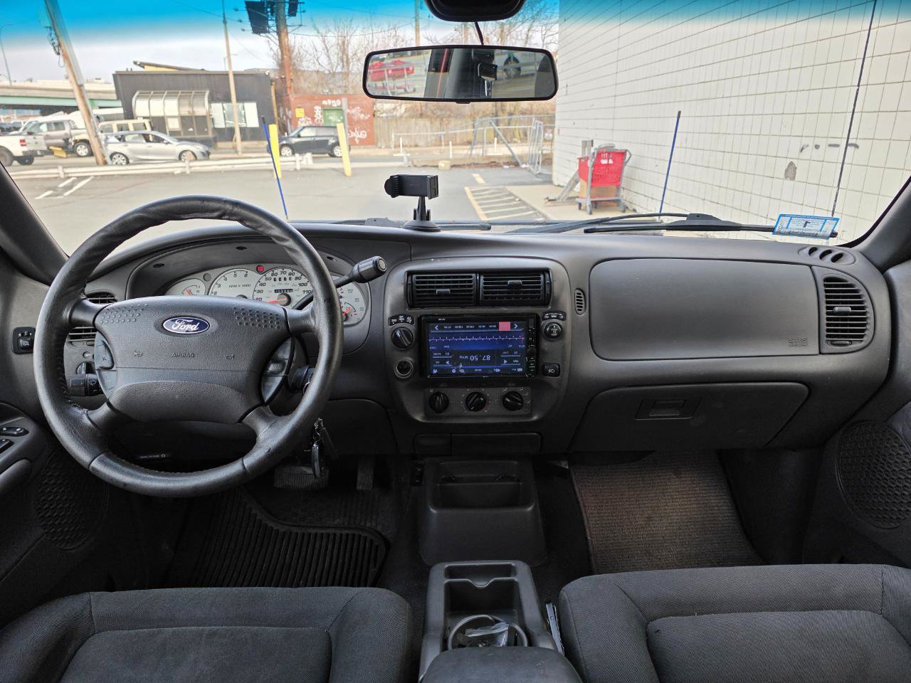 Used 2001 Ford Explorer Sport Trac 4x4 image 14