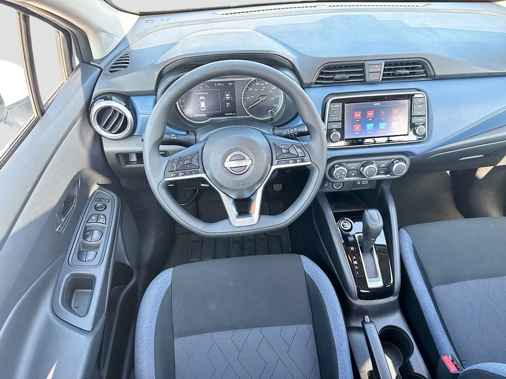 Used 2025 Nissan Versa SV image 20