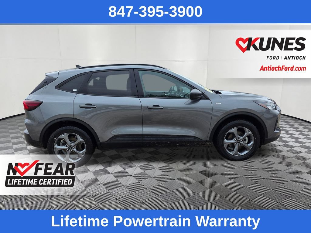 Certified 2025 Ford Escape ST-Line AWD/4WD image 8