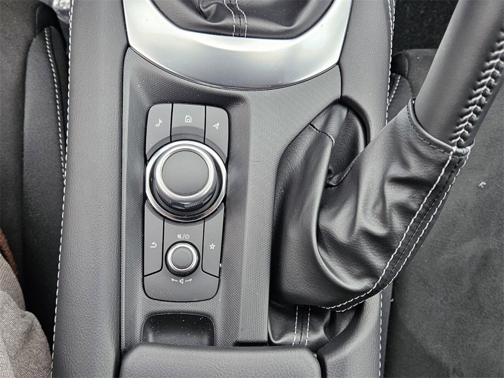 New 2025 MAZDA MX-5 Miata Club image 18