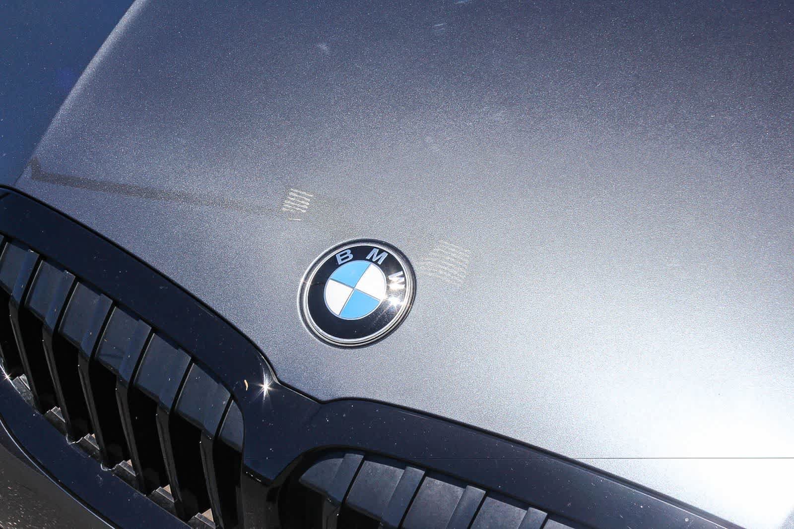 Used 2021 BMW 330e w/ Convenience Package RWD image 14