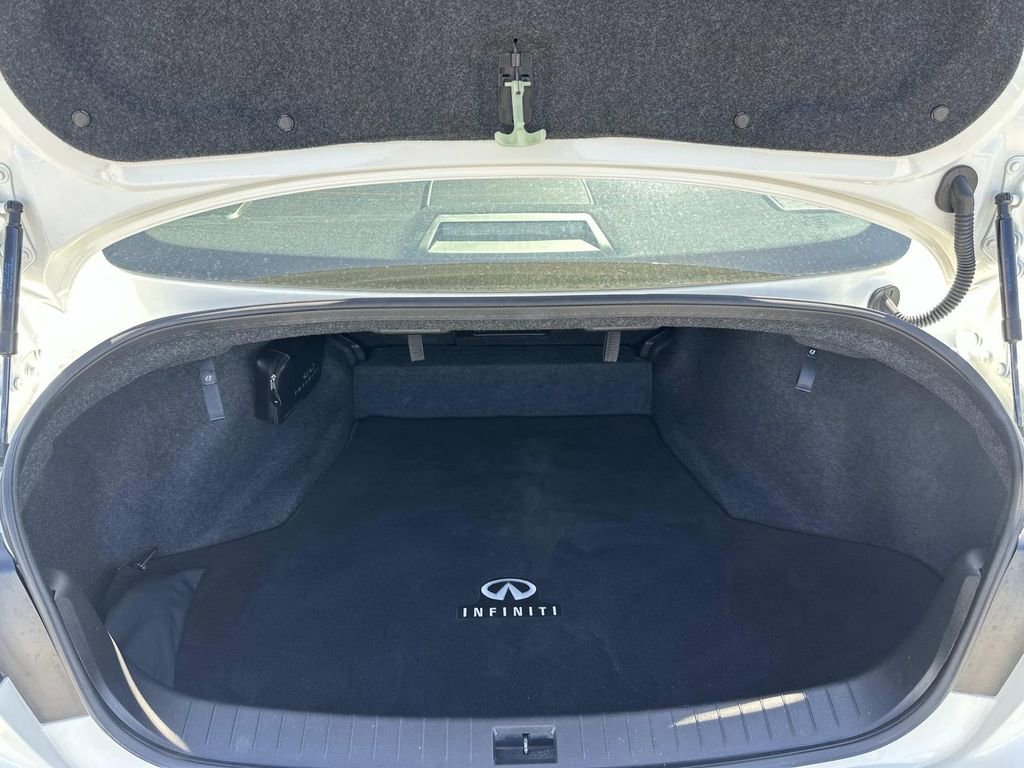 Used 2023 INFINITI Q50 Luxe w/ Cargo Package image 33